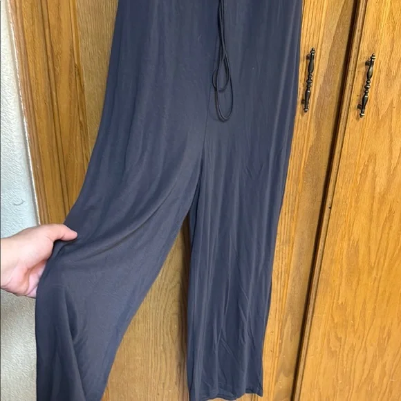 ASOS Black Sheath Jumpsuit Crew Neck Sleeveless - Picture 3 of 4